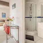Awesome In With Wifi 度假居 *